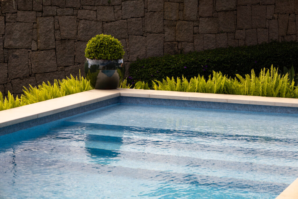  - projeto-de-piscina-em-residencia-parana