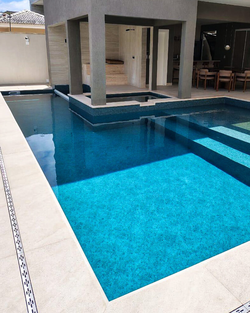  - piscina-em-residencia-no-rio-de-janeiro