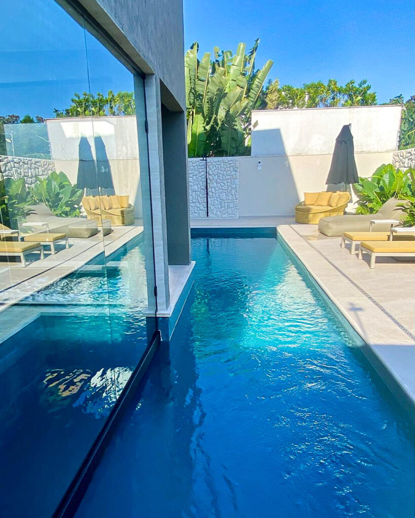  - piscina-em-residencia-no-rio-de-janeiro