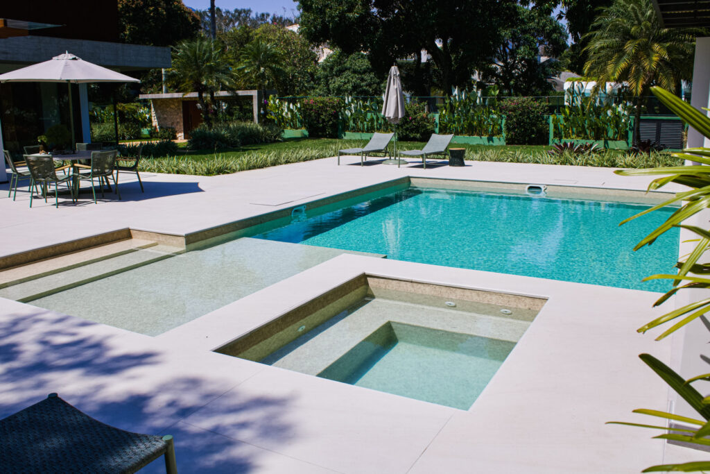  - projeto-de-piscina-com-hidromassagem-rio-de-janeiro-2